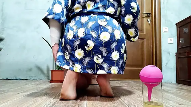 Plump milf-in-law pleasures her tight hole with a strapon