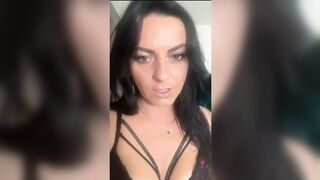 Cum-stained Orgies and Pee-filled Pleasure Rodeos with Ageless Seductress Milfycalla