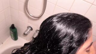 Sipping Urine and Sperm While Showering - Vanessa Cliff
