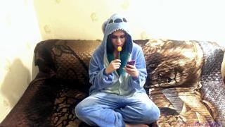 Emo GF laps at lollipop and more in Stitch cosplay