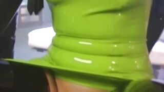 Vintage seductress Gia Paloma toys with latex lady