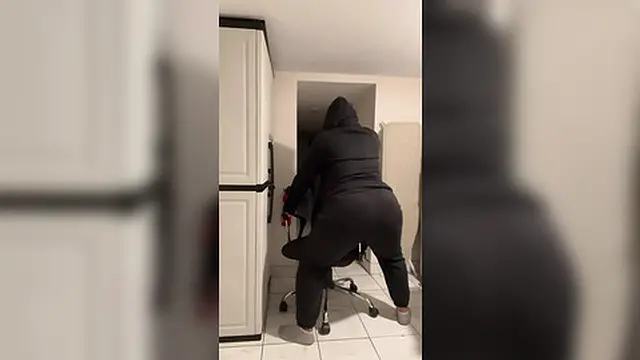 I’m at my hunk’s house &mdash;  can’t hump him &mdash;  so I humped his chair