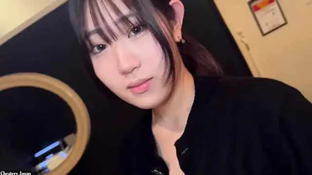 Hot Asian Shemale Seduces with Passionate Pleasure