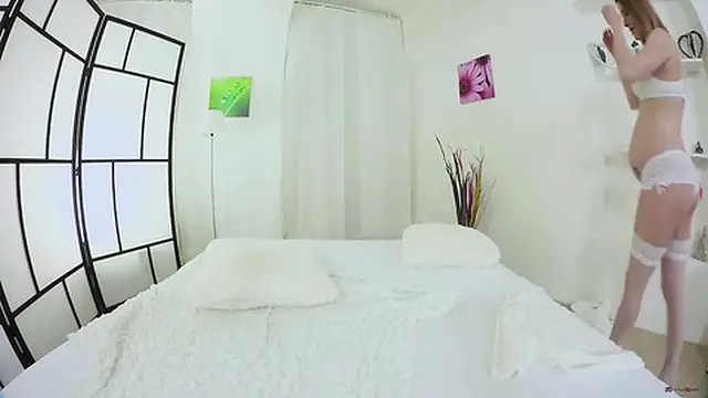 Pregnant teen masturbating